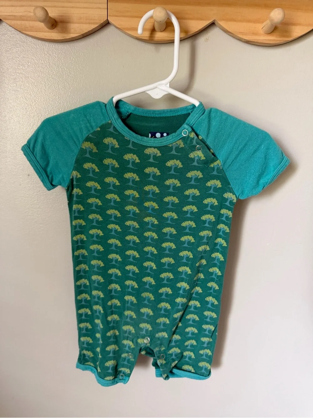 KicKee Pants Boys 3-6M Green Tree Print Bamboo Romper Short Sleeve Snap One Pc